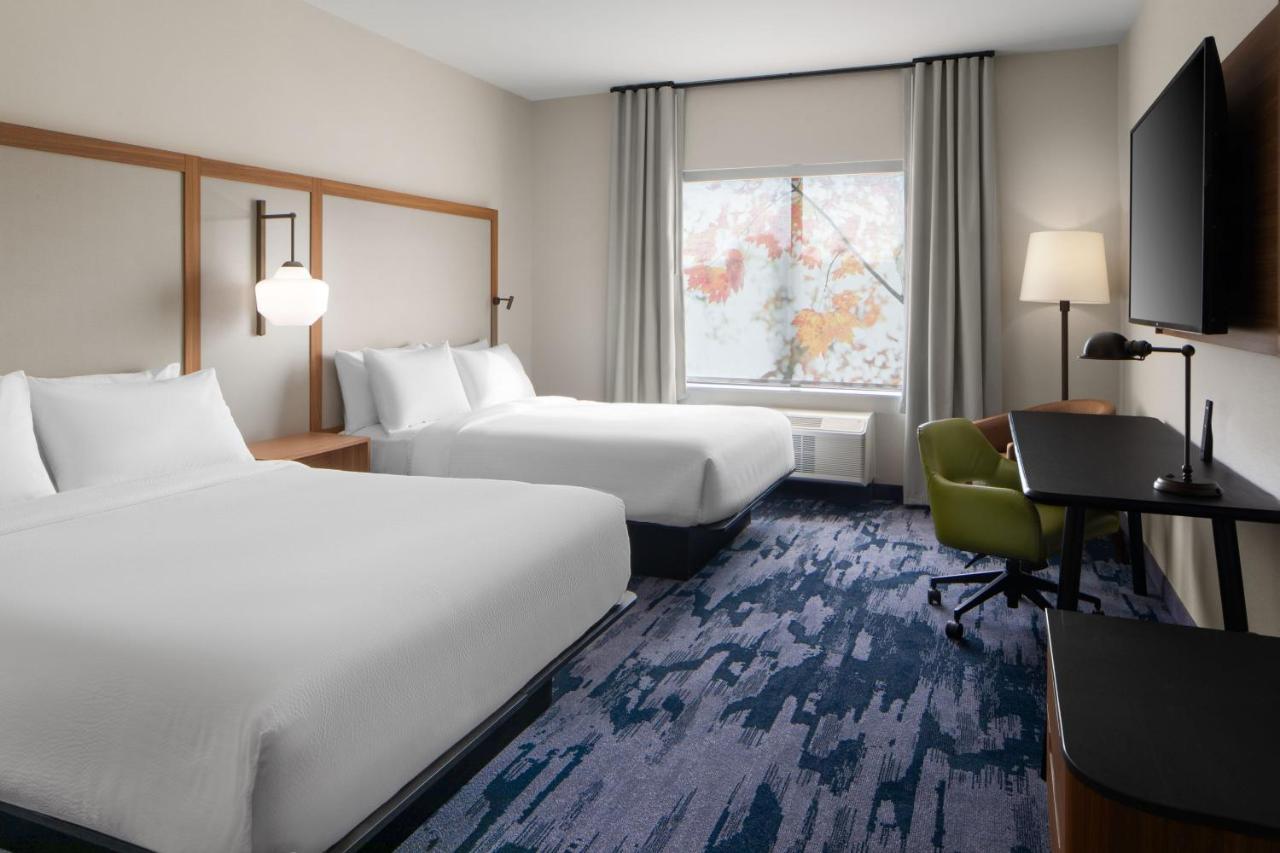 Fairfield By Marriott Inn & Suites Whitsett Greensboro East Екстер'єр фото