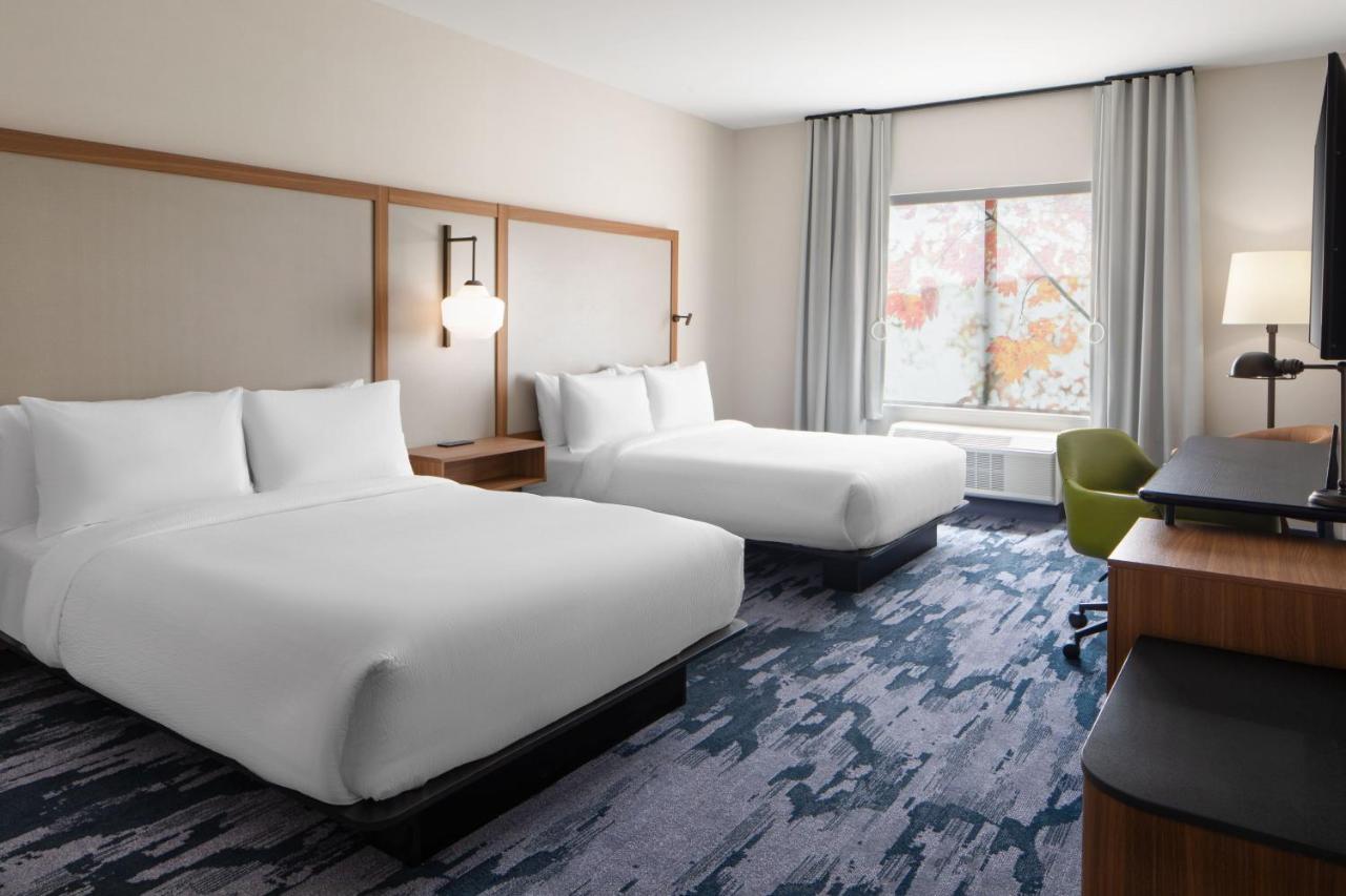 Fairfield By Marriott Inn & Suites Whitsett Greensboro East Екстер'єр фото