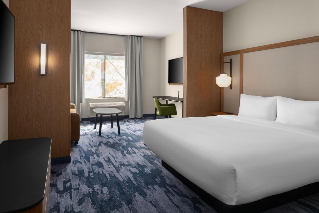 Fairfield By Marriott Inn & Suites Whitsett Greensboro East Екстер'єр фото